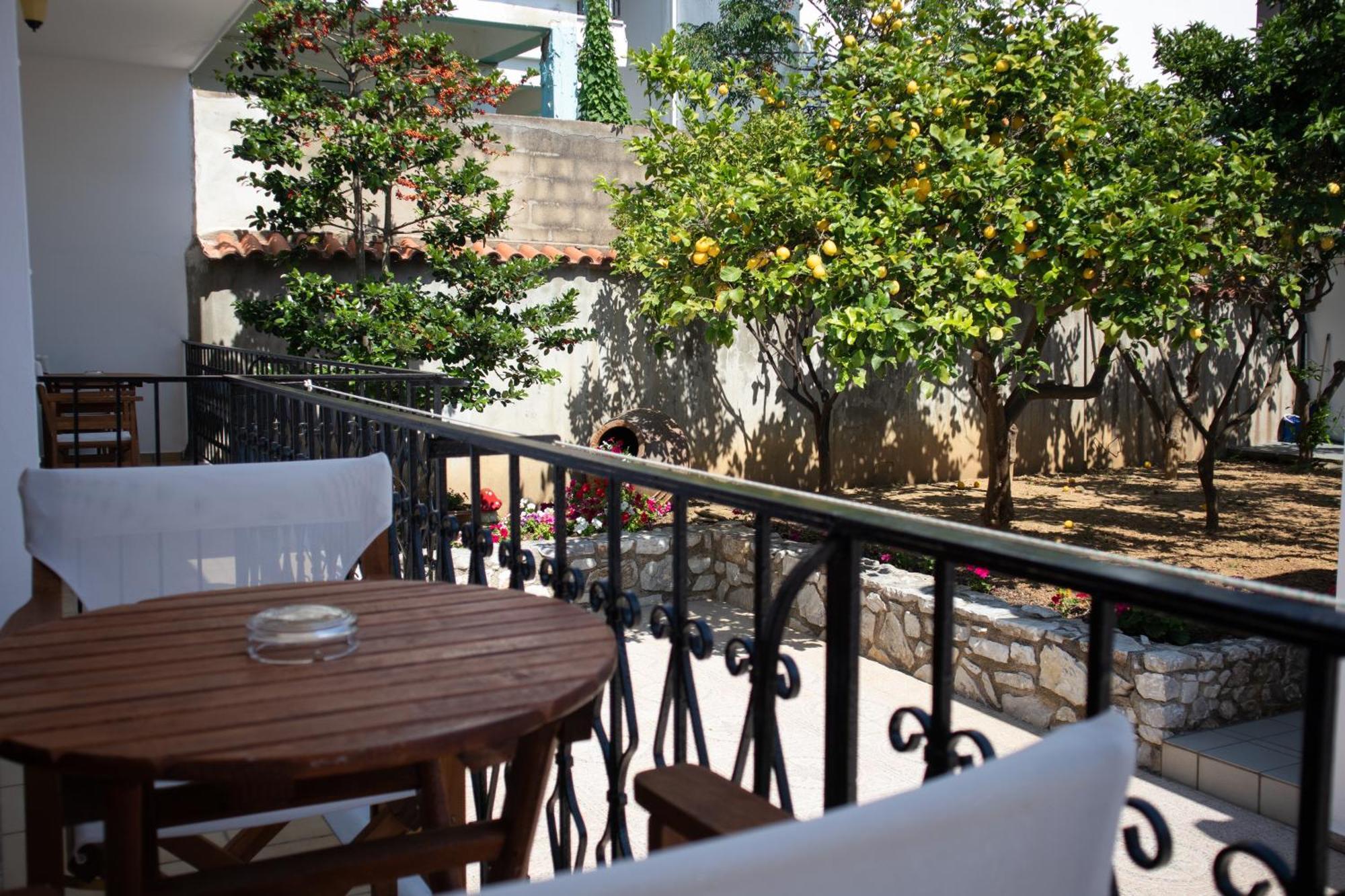 Athanasia Apartments Skiathos Town Luaran gambar